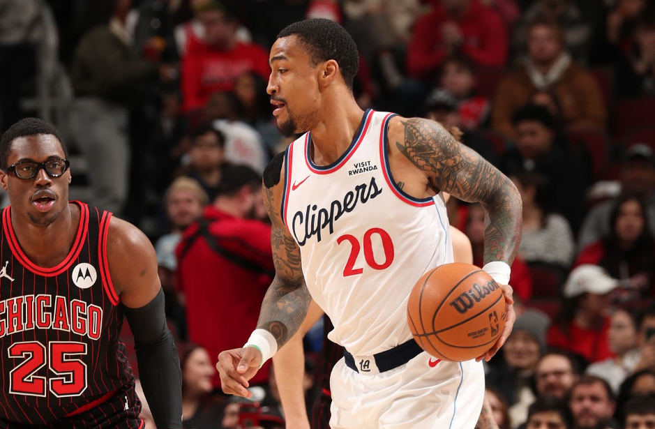 世界杯客户端升级说明-锋线大将的进攻效率还在不断提升，快船为什么不能给他多些球权？